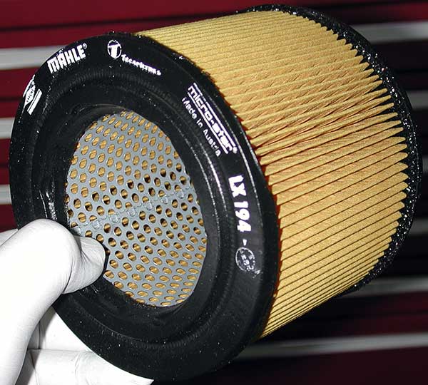 Here's the new air filter.